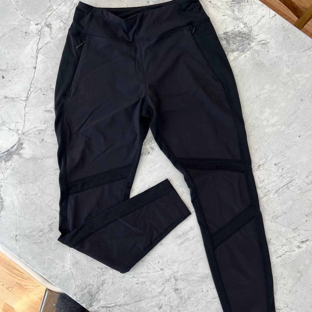 Athleta Headlands Hybrid Tight Black 6P